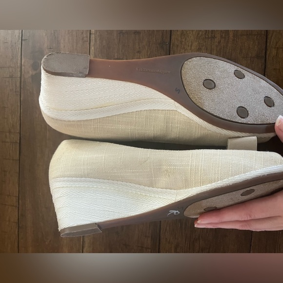 Etienne Aigner - Picture 5 of 7